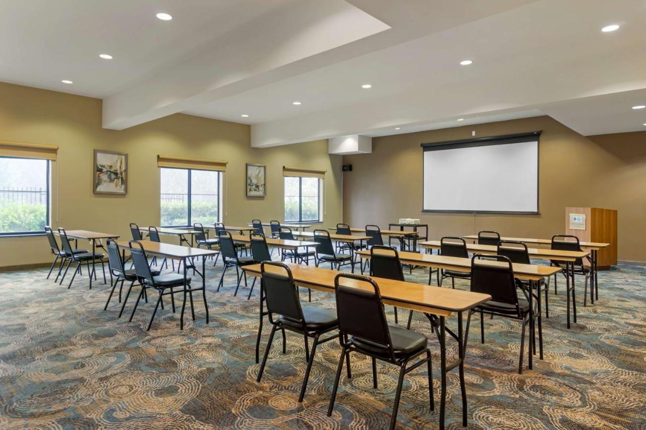 Best Western Plus Lacey Inn & Suites Екстер'єр фото
